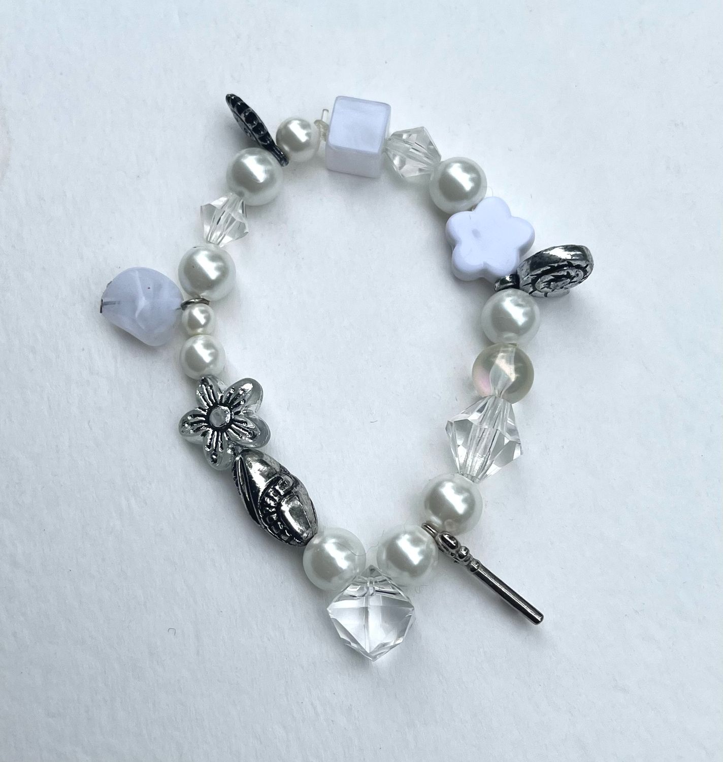 BRACELET CHARMS BLANC BRACELET CHARMS BLANC