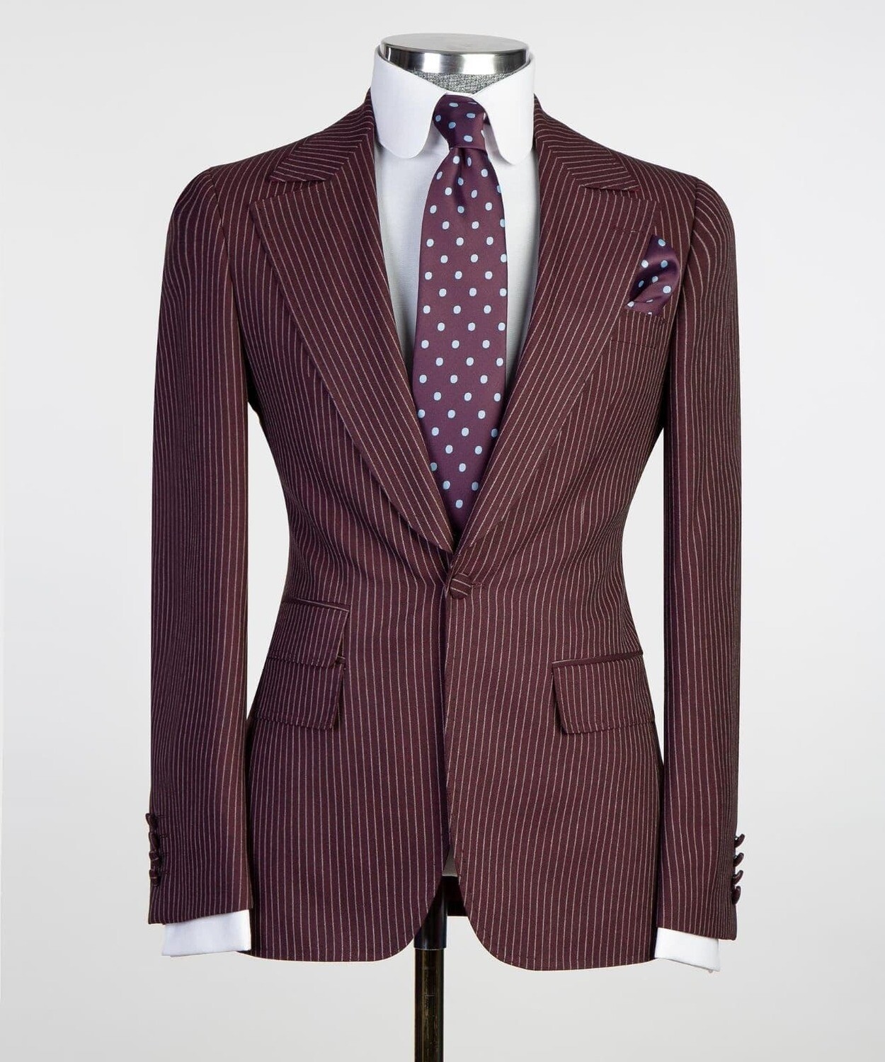 Maron Stripped Suit