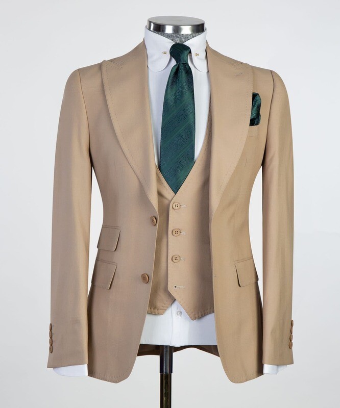 Plan Beige Suit