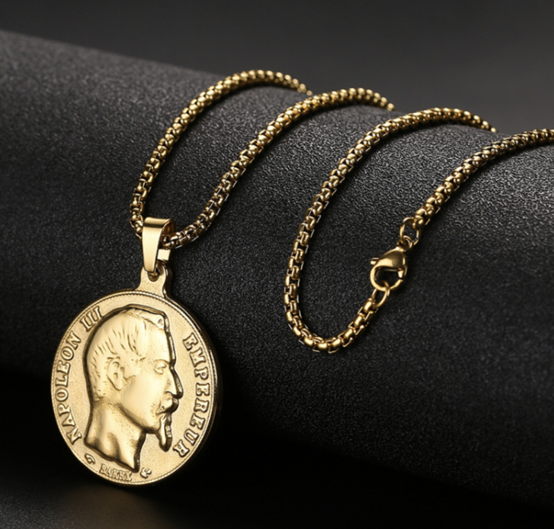 Chaîne avec Pendentif Napoleon lll