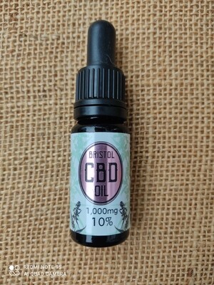 1000mg (10%) CBD oil. 10 ml dropper bottle