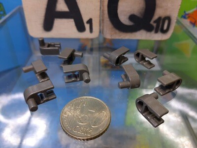 Interlocking clip