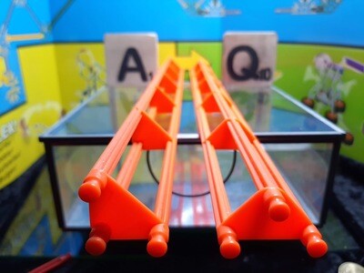K'nex (Gebruikt) | Support | Driehoekig | Oranje | 40 cm | Boom arm