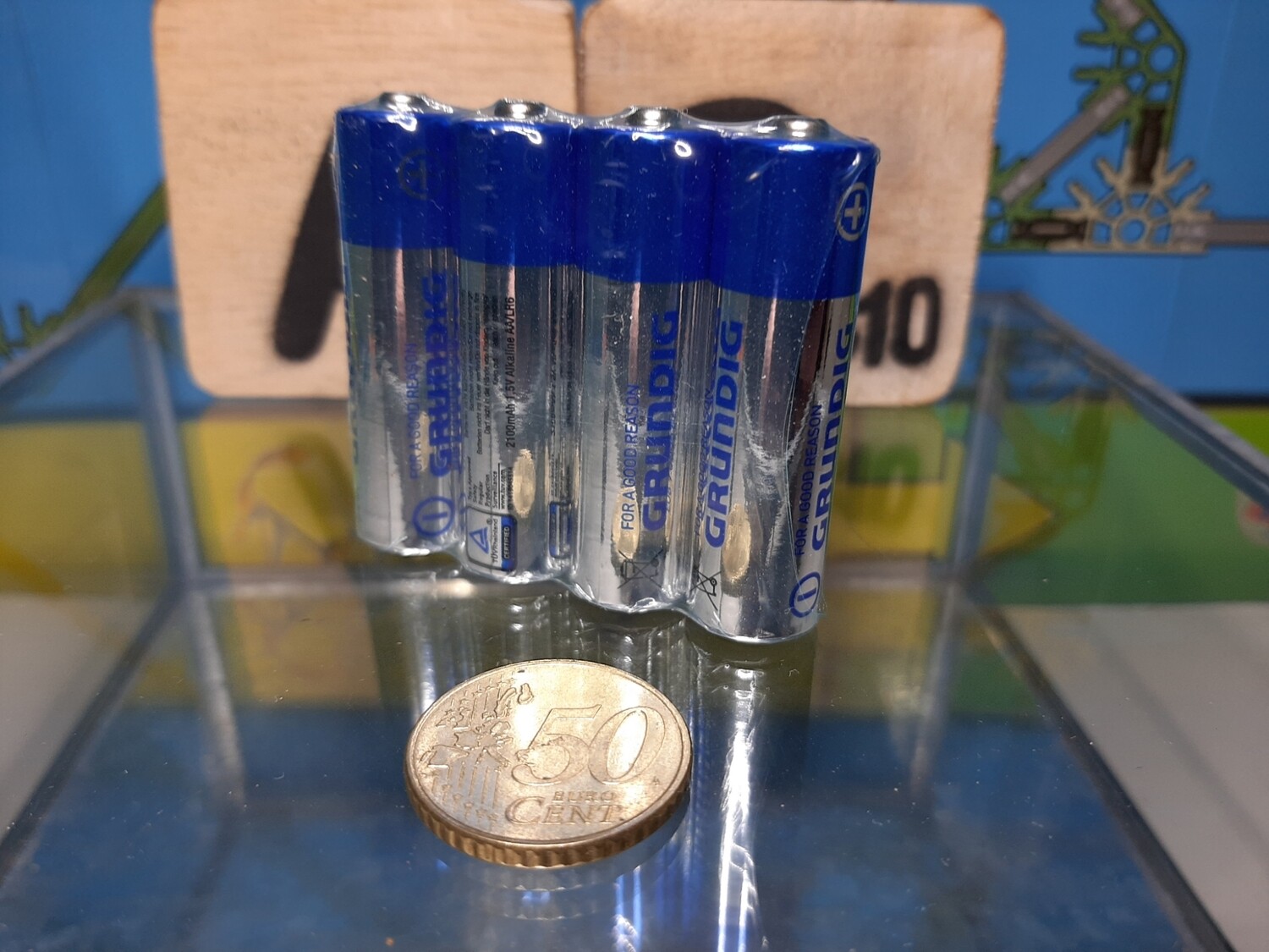 Batterijen (Nieuw) | 4 x Grundig AA LR6 Alkaline (Penlite) 2100mAh 1.5V