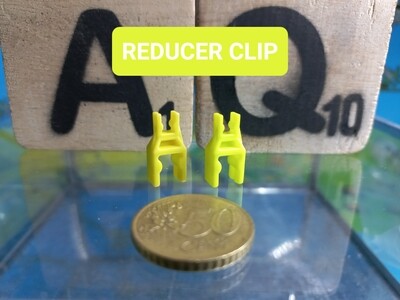 Classic-to-micro reducer clip
