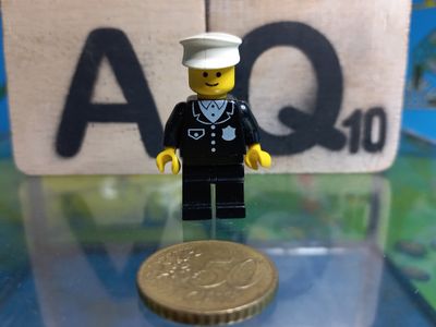 Lego parts are often compatible with K'nex
