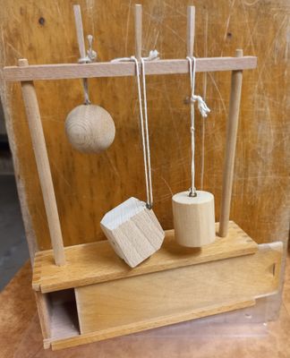 Vintage | Gebruikt | Vintage Educatief Speelgoed | Houten kistje ca. 20 x 8 x 7 (Frobel - Freubel)