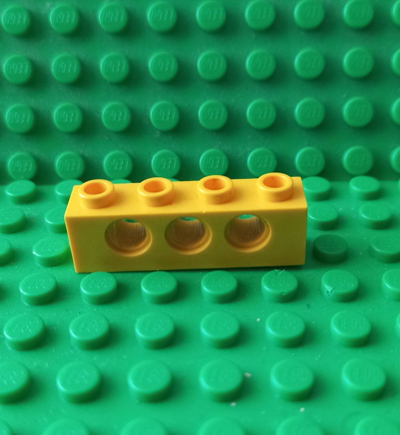 Lego parts are often compatible with K'nex