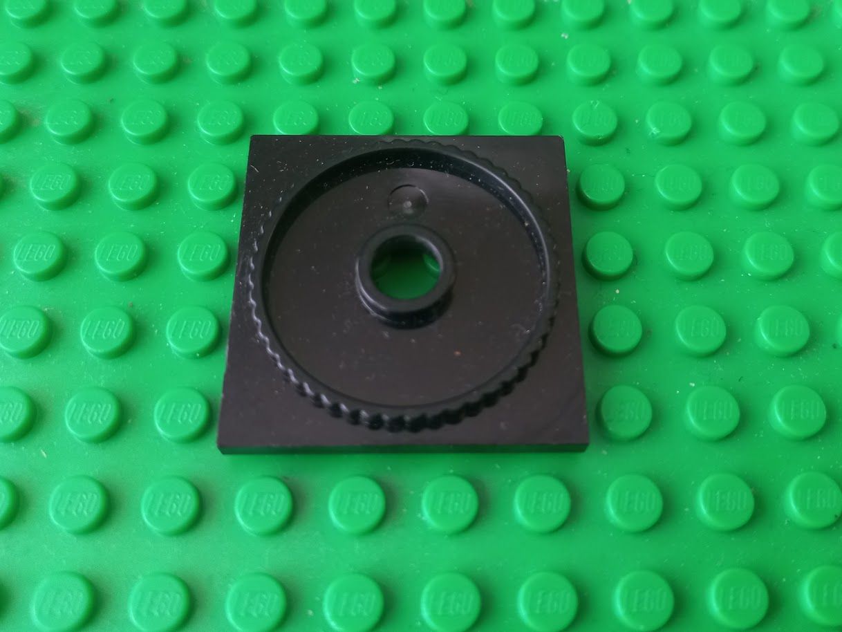 Lego parts are often compatible with K'nex