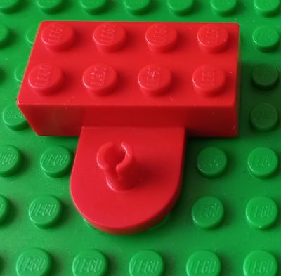 Lego parts are often compatible with K'nex