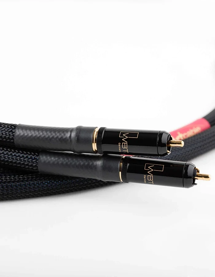 Audio Art AAC Statement e IC Cryo Interconnect Cable Pair Gold RCA