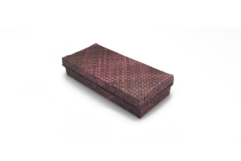 Mengkuang Box With Tulang Belut