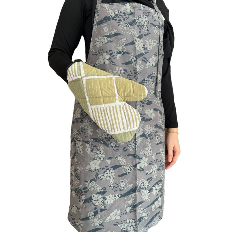 Batik Apron & Mitten COMBO