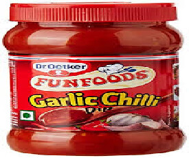 Dr. Oetker Funfoods Garlic Chili Dip 250gm