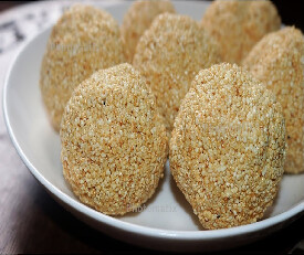 Vart Laddu  (12 Pcs) 