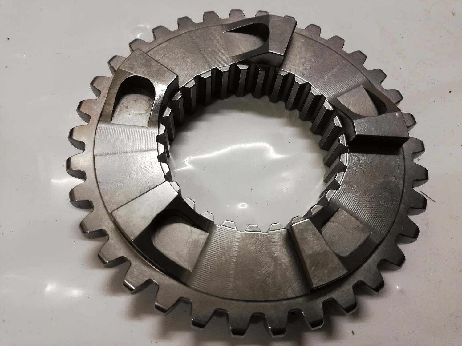 1.st gear slider 5 lug slider