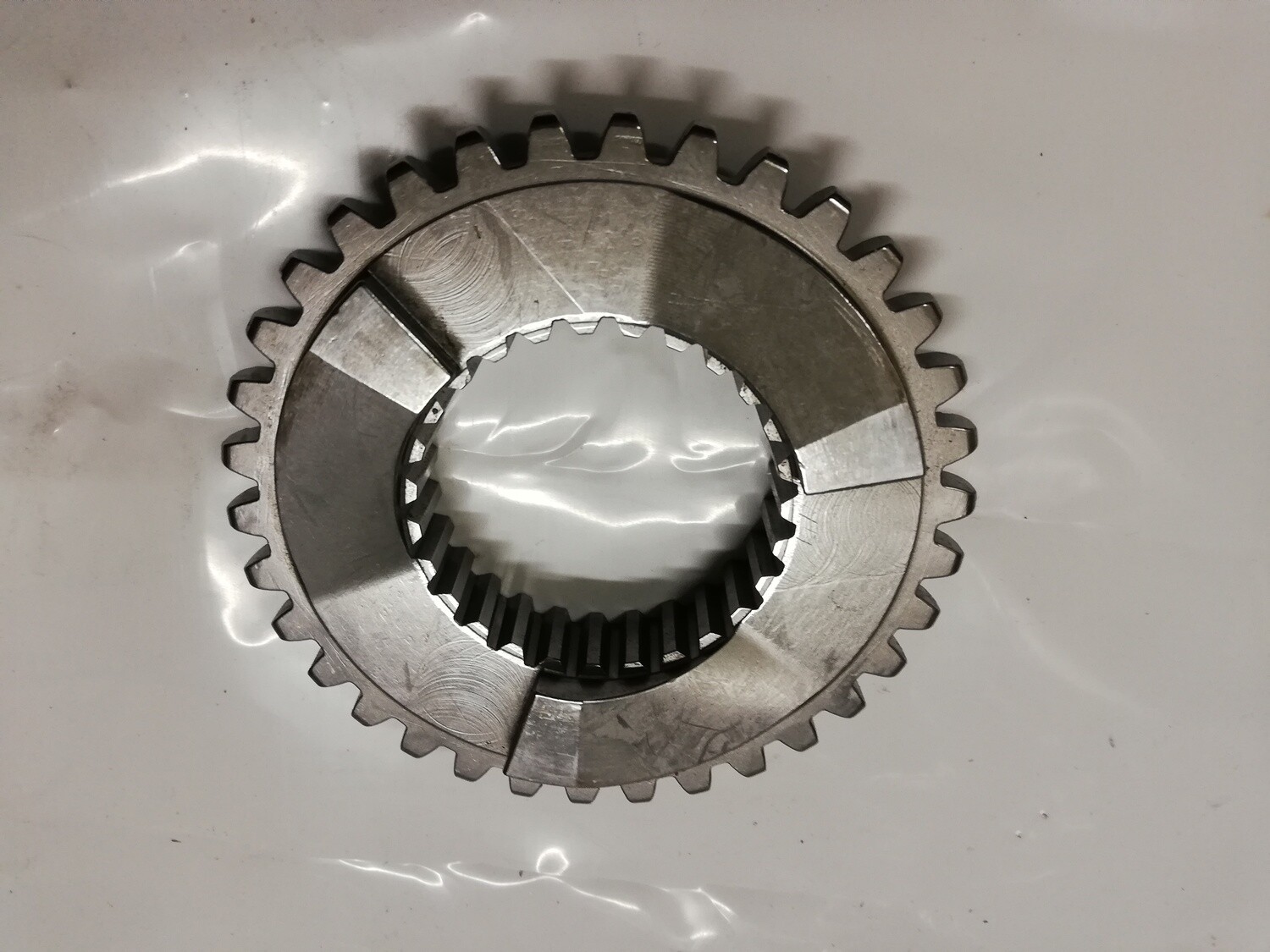 1.st gear 3 lug slider