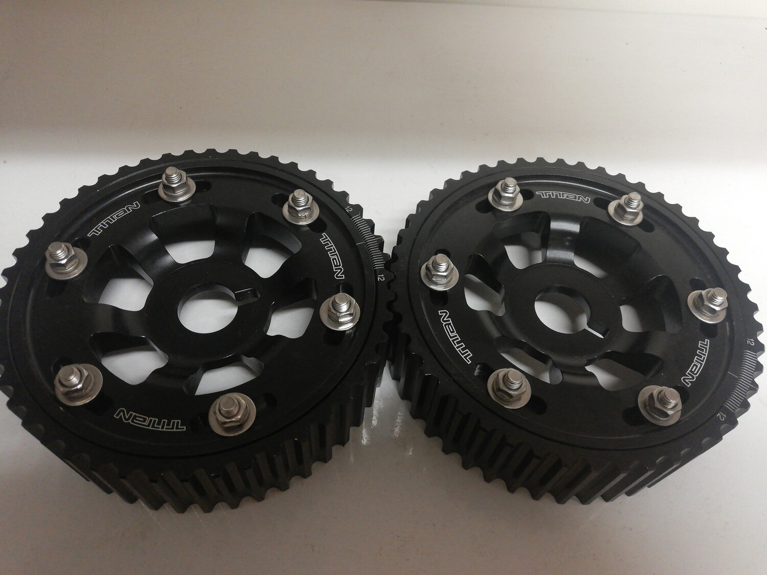 Titan 2JZ gte säädettävät nokkapyörät