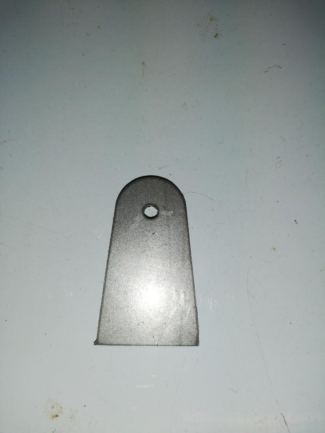 2mm Kiinnike 37x22mm