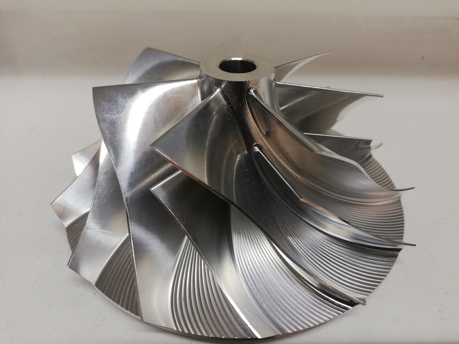 HX60 billet 85mm kompurasiipi