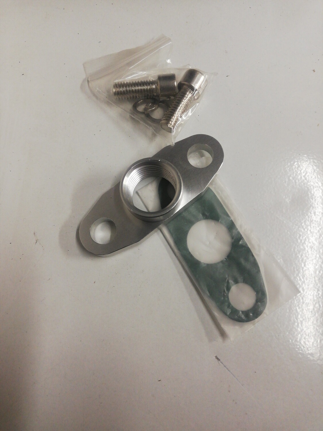 Öljyn paluu liitin 1/2NPT