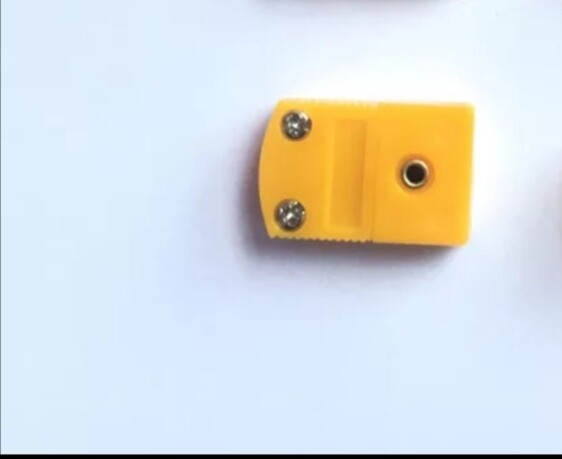 K type anturiliitin, naaras