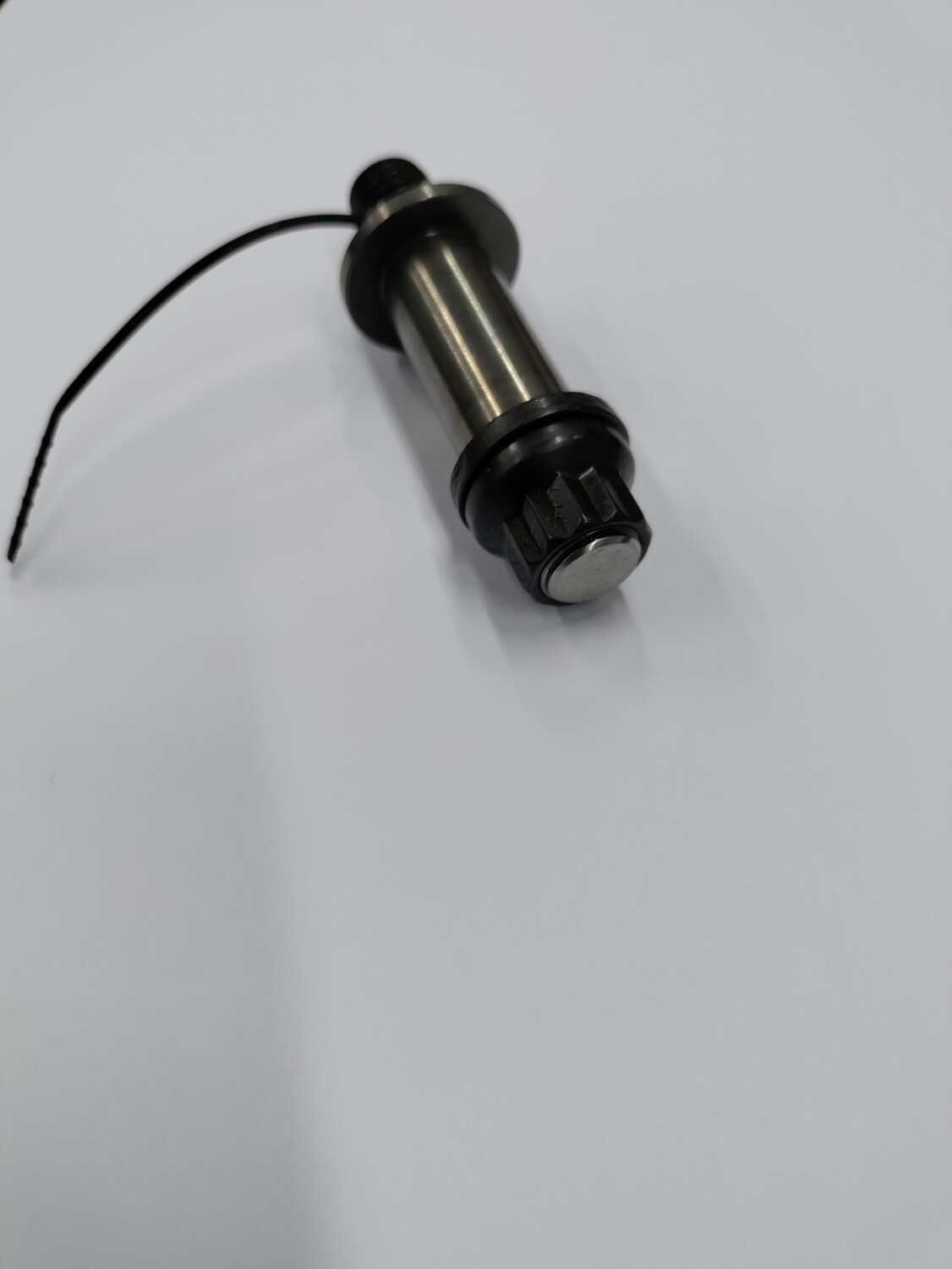 HD jakohihnan kiristin pultti