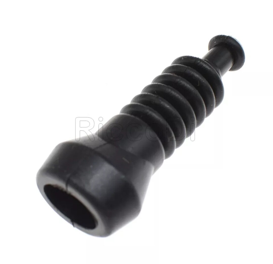 2.pin liittimelle Suojakumi