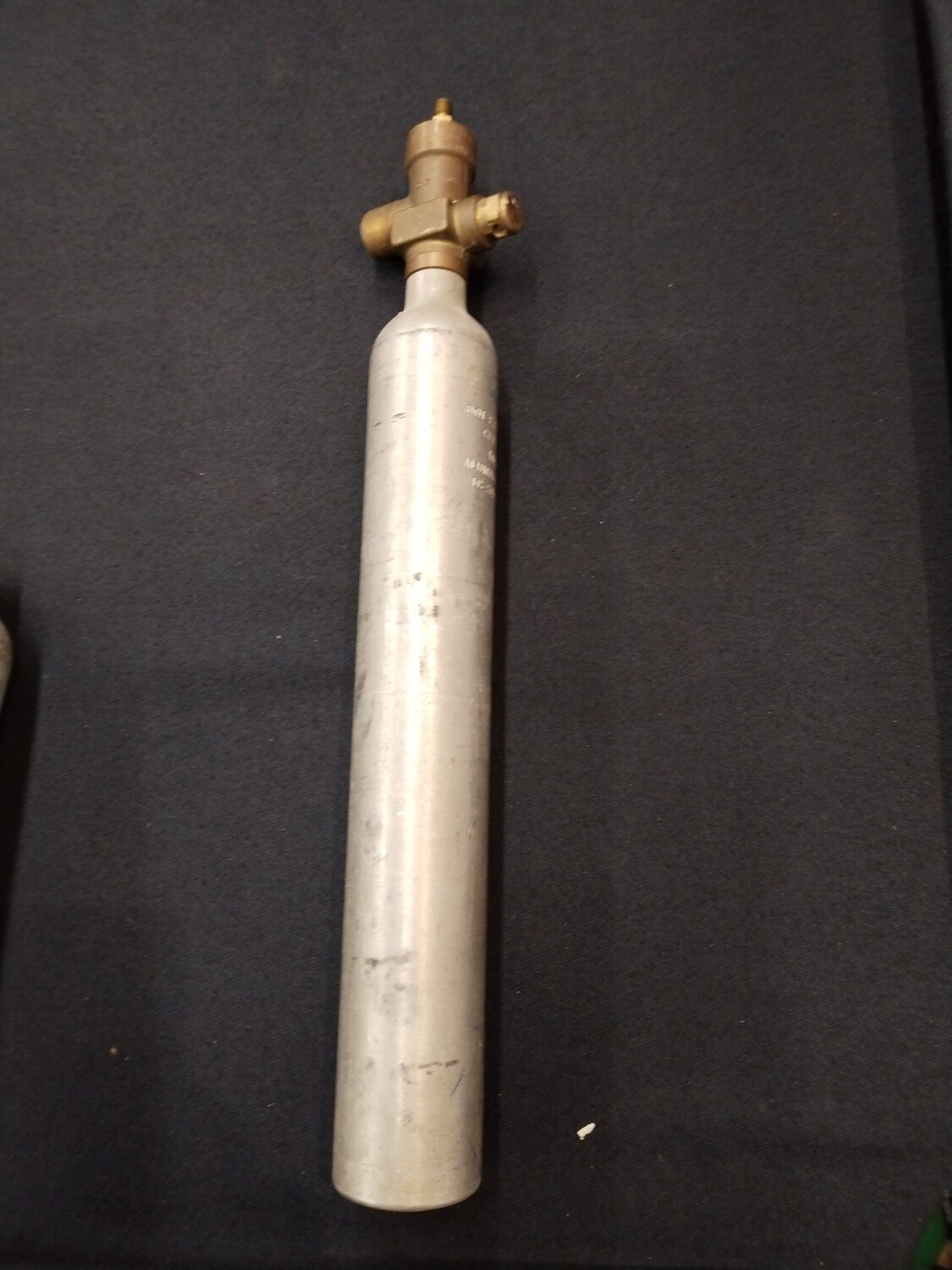 10oz painepullo.käytetty