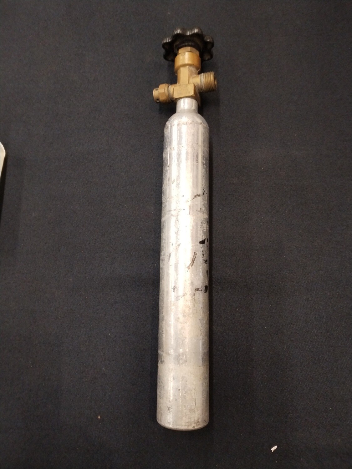 10oz painepullo.käytetty