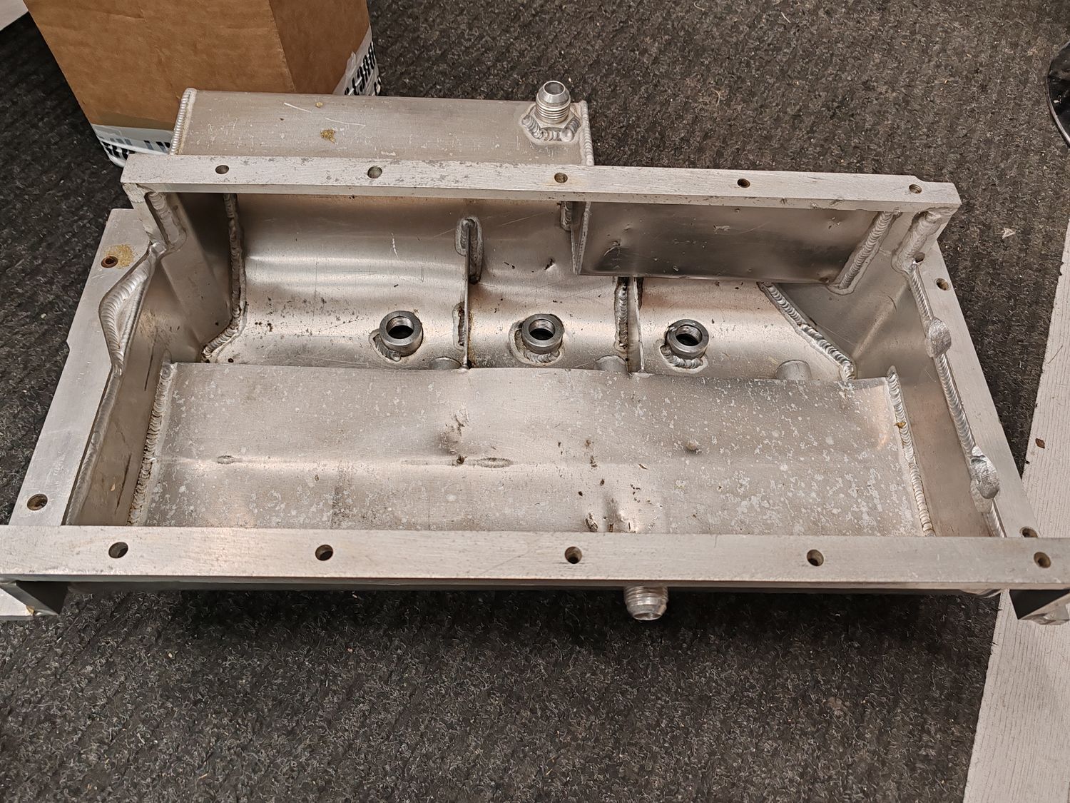 LS kuivasumppu öljypohja