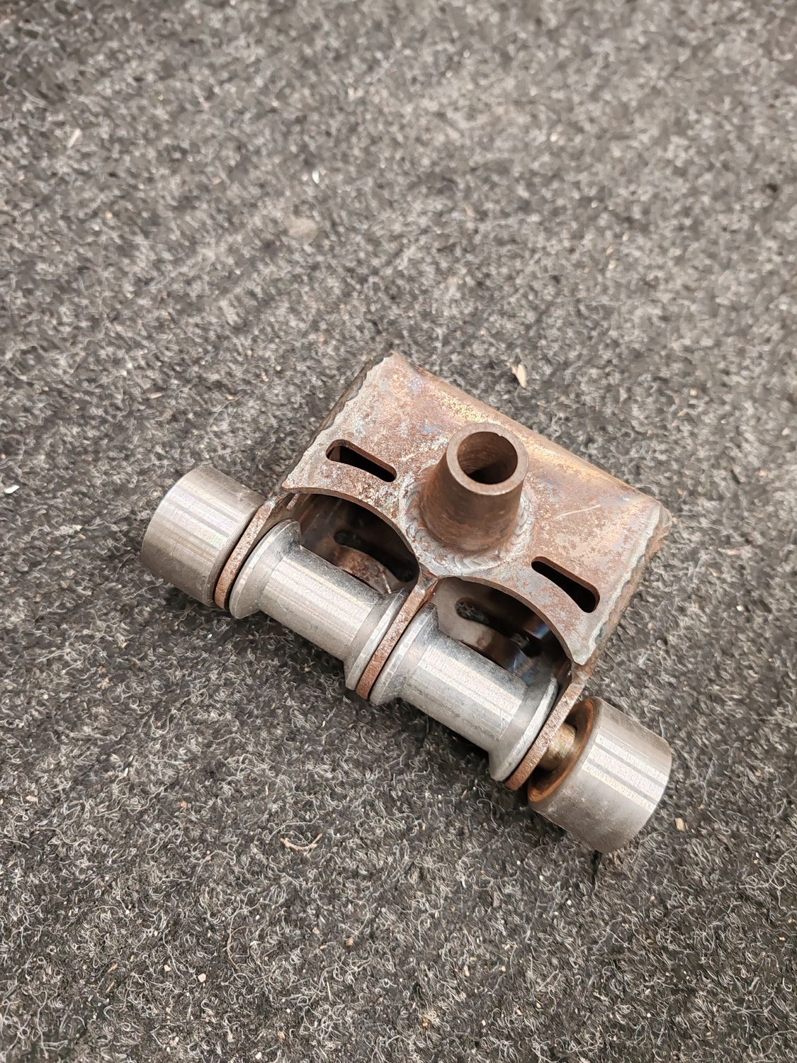 Tuplavarjojen lenkkiteline