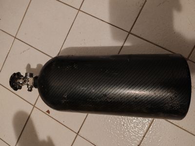 10lbs NOS  käytetty