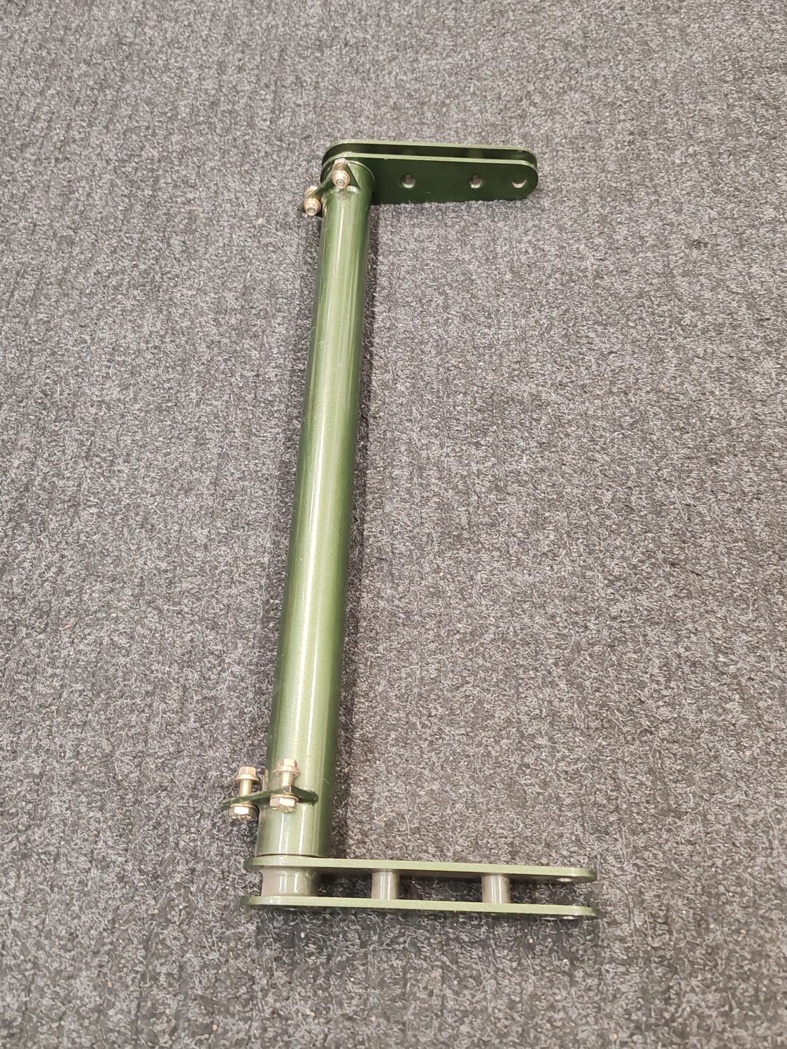 Anti-roll bar, kallistuksen vakaaja DIY Anti-roll bar, kallistuksen vakaaja DIY