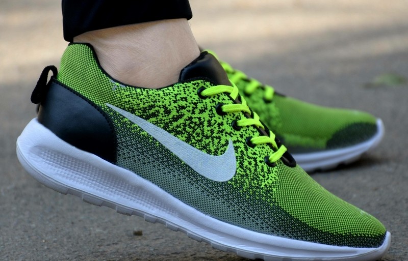 Men&#39;s Sports Shoes