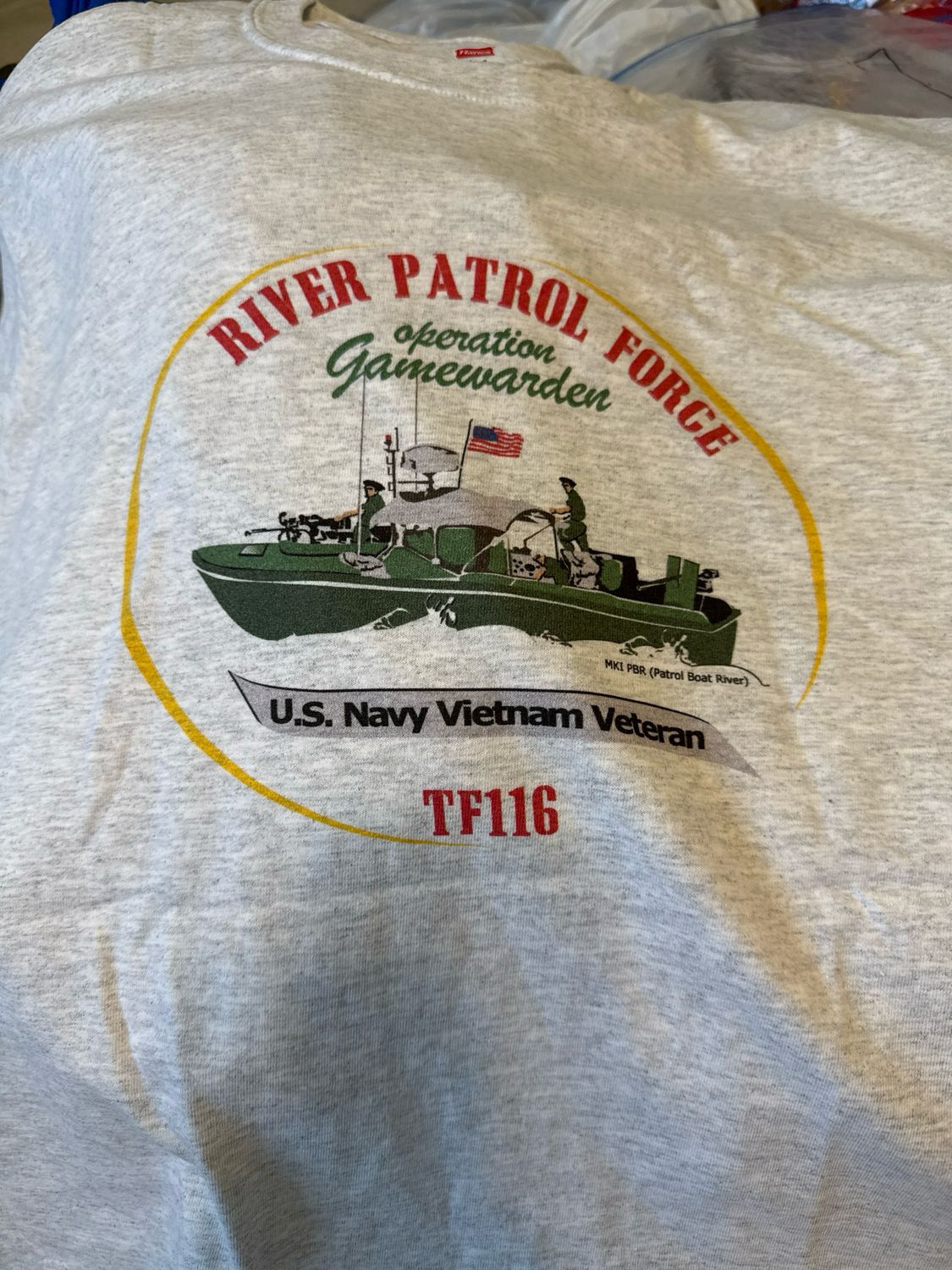 River Patrol Force (front) River Section PBR 533 (Back) Size medium