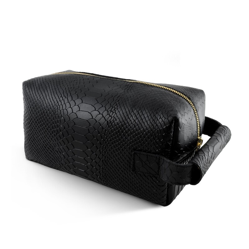 NECESER NEGRO PHYTON / cierre dorado