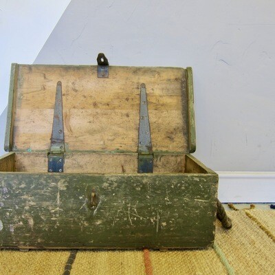 Rustic Pine Trunk Chest Storage Box Vintage Crate