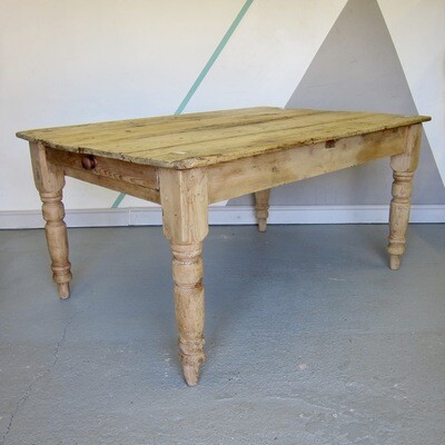 Rustic Pine Farmhouse Kitchen Victorian Dining Table