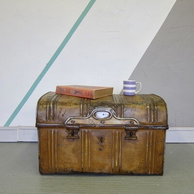 Metal Trunk Vintage 1930s Coffee Table Toy Box Chest
