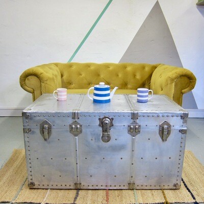 Industrial Polished Metal Trunk Box Chest Storage Coffee Table Industrial Polished Metal Trunk Box Chest Storage Coffee Table