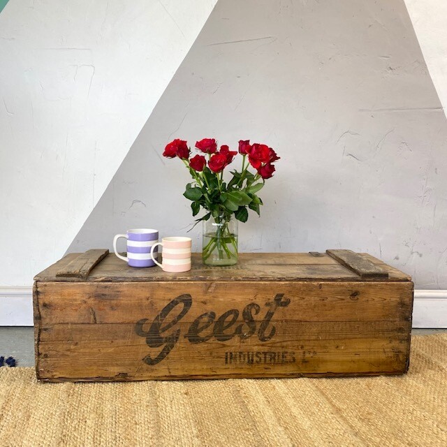 Rustic 1965 Pine Banana Crate Geest
