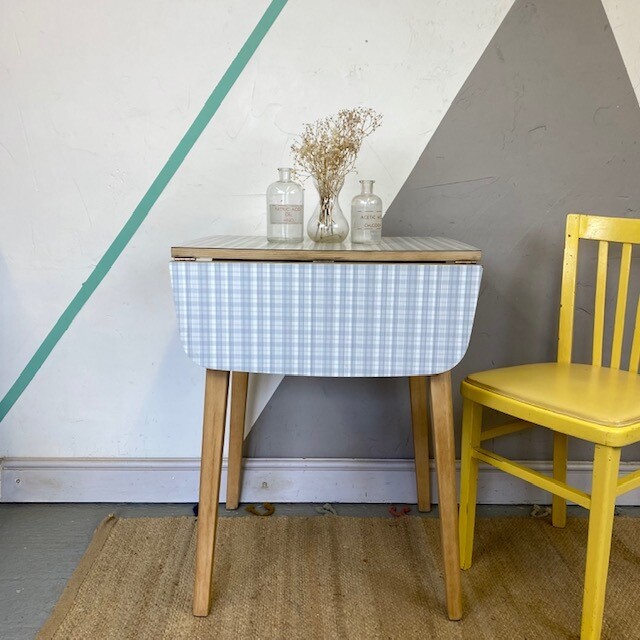 Folding formica table deals