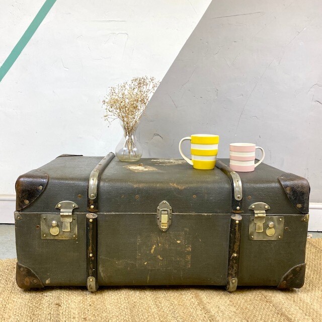 Vintage Travel Chest Trunk Steamer Coffee Table