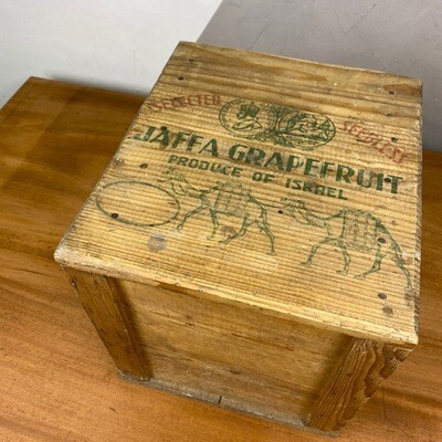 Vintage pine grapefruit crate storage box