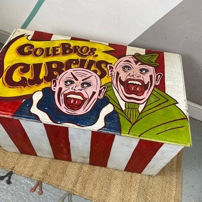 ​Antique Circus Chest Steamer Trunk Blanket Box Storage