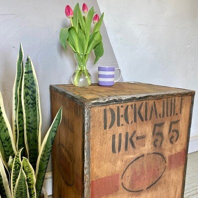 Vintage Tea Chest Crate Storage Side Table It pays to buy good Tea