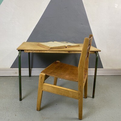 Mid Century Green Metal Industrial School Desk Chair Table Kids