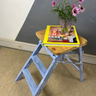 Rustic Wooden Ladder Step Up Stool Plant Stand Bedside
