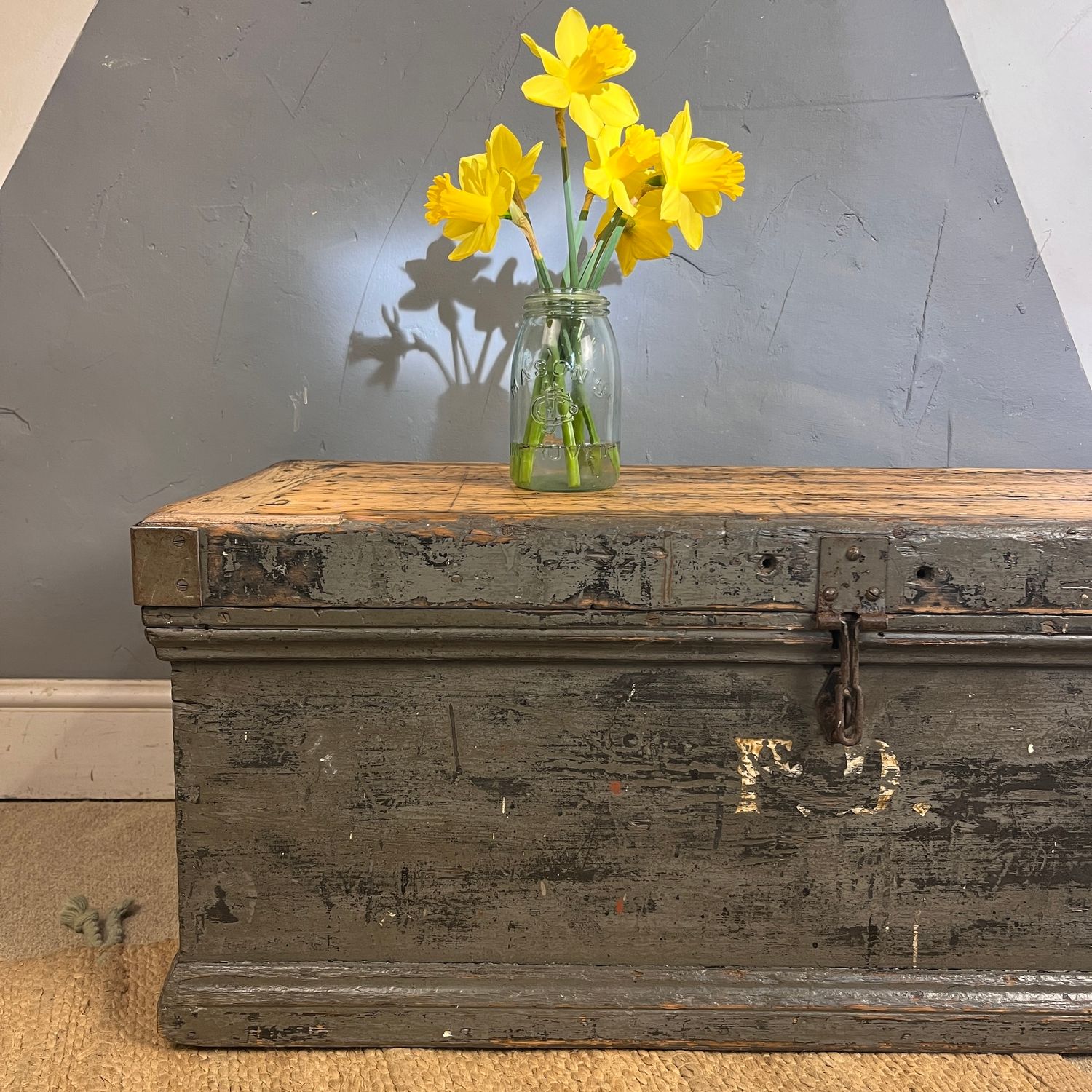 ​Rustic Pine Military Chest Trunk Tools Box Coffee Table